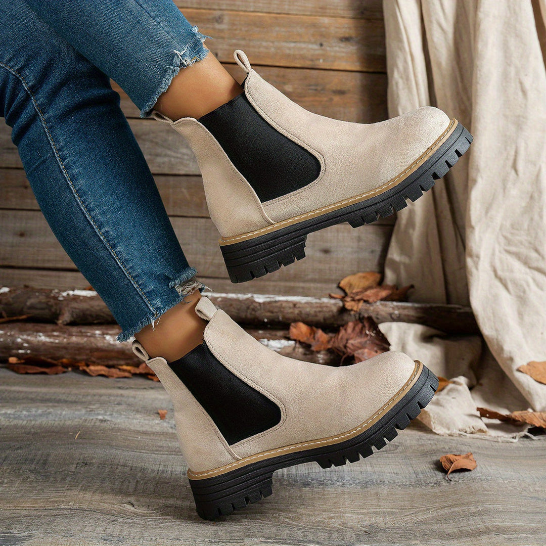Damen Chelsea Boots Plateausohle Profilsohle Stiefeletten