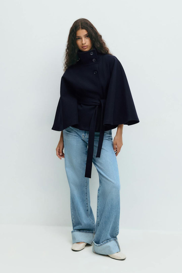 Damen Cape mit hohem Kragen und weiten Ärmeln