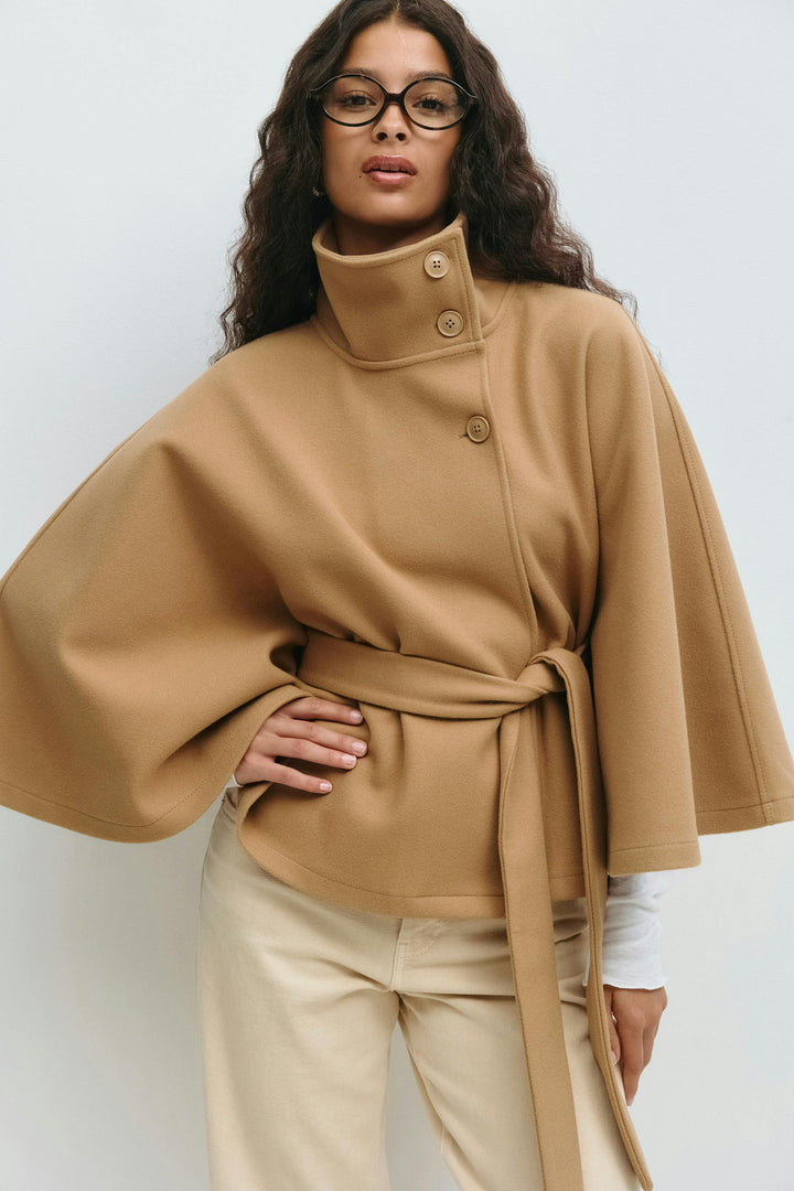 Damen Cape mit hohem Kragen und weiten Ärmeln