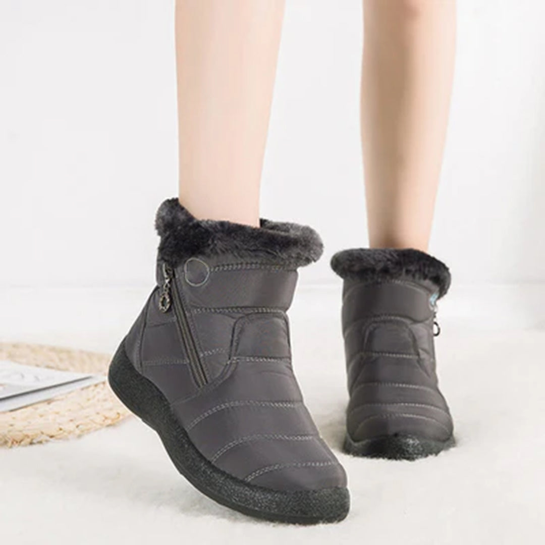 Damen gefütterte Winterboots mit Plüschrand und Seitenreissverschluss