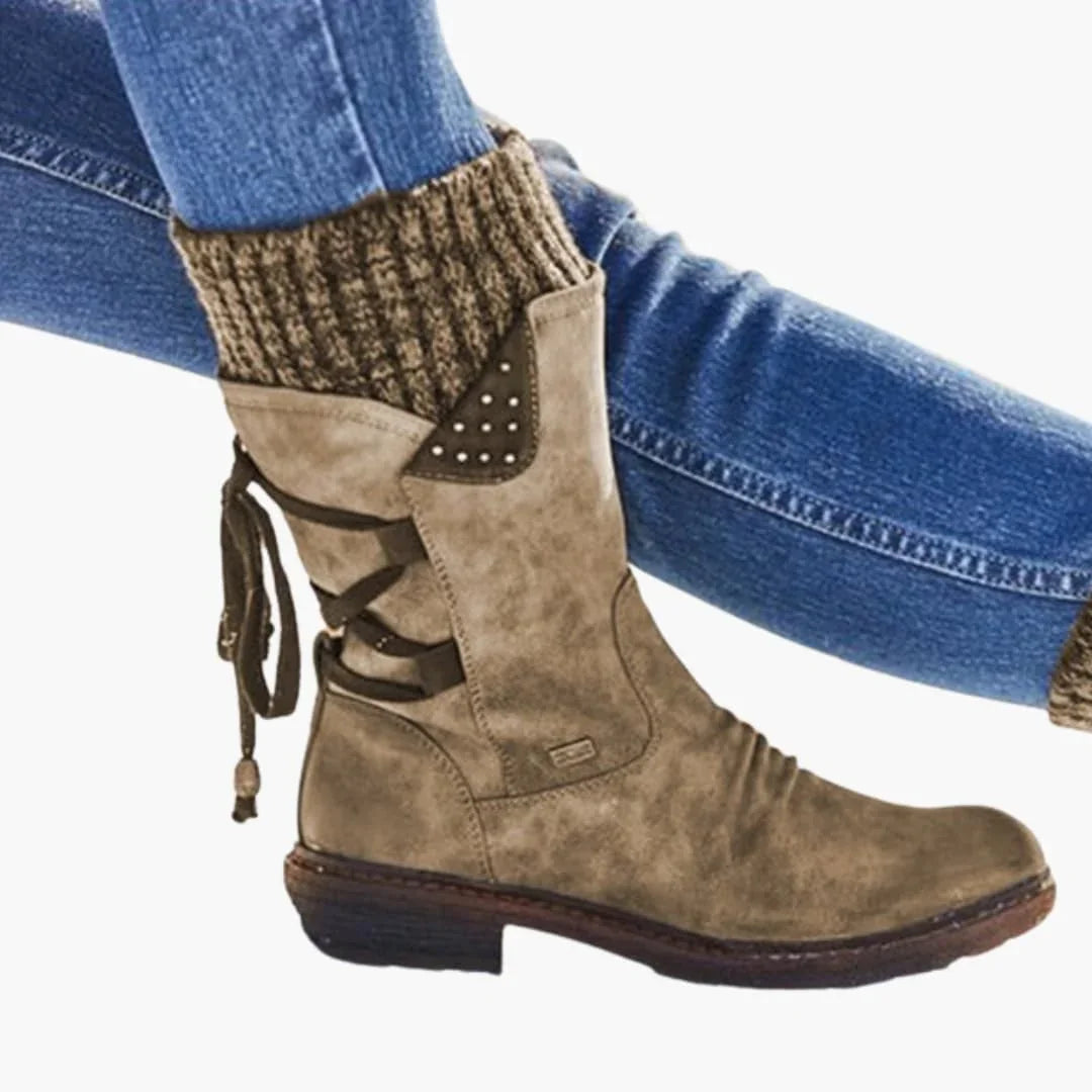 Damen Halbstiefel mit Strickbündchen und Schnürung hinten