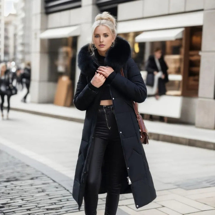 Damen lange Winterjacke mit flauschigem Kapuzenbesatz