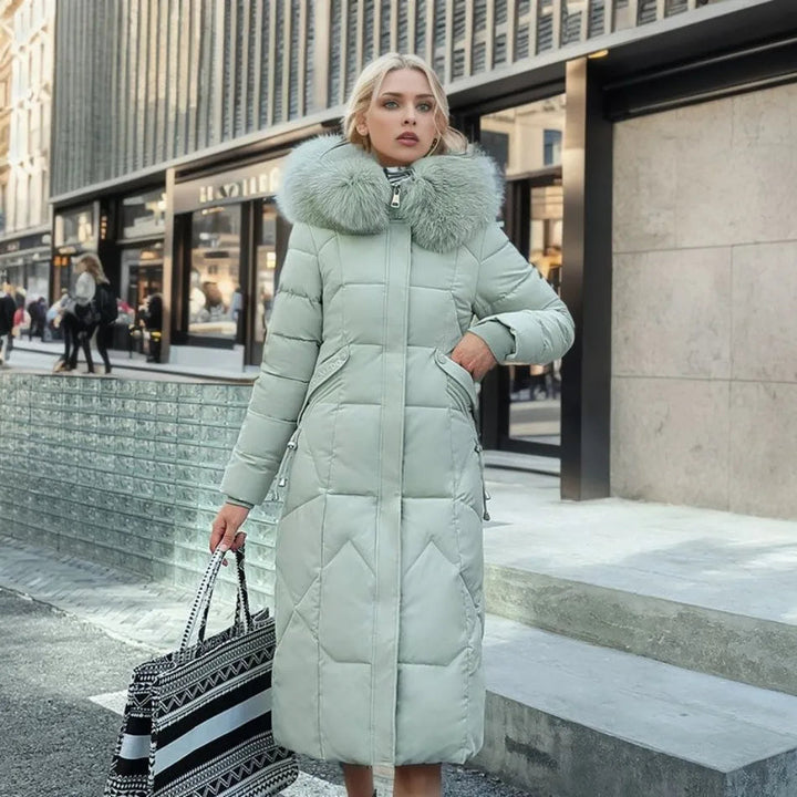 Damen lange Winterjacke mit flauschigem Kapuzenbesatz