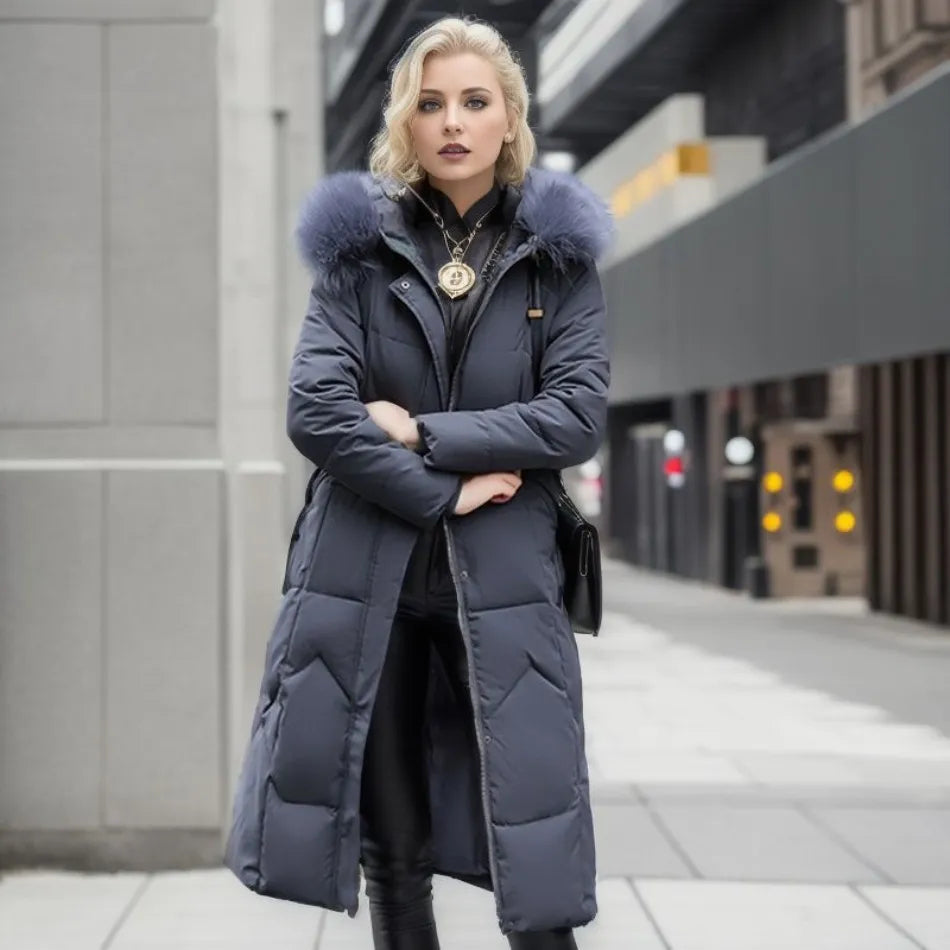 Damen lange Winterjacke mit flauschigem Kapuzenbesatz