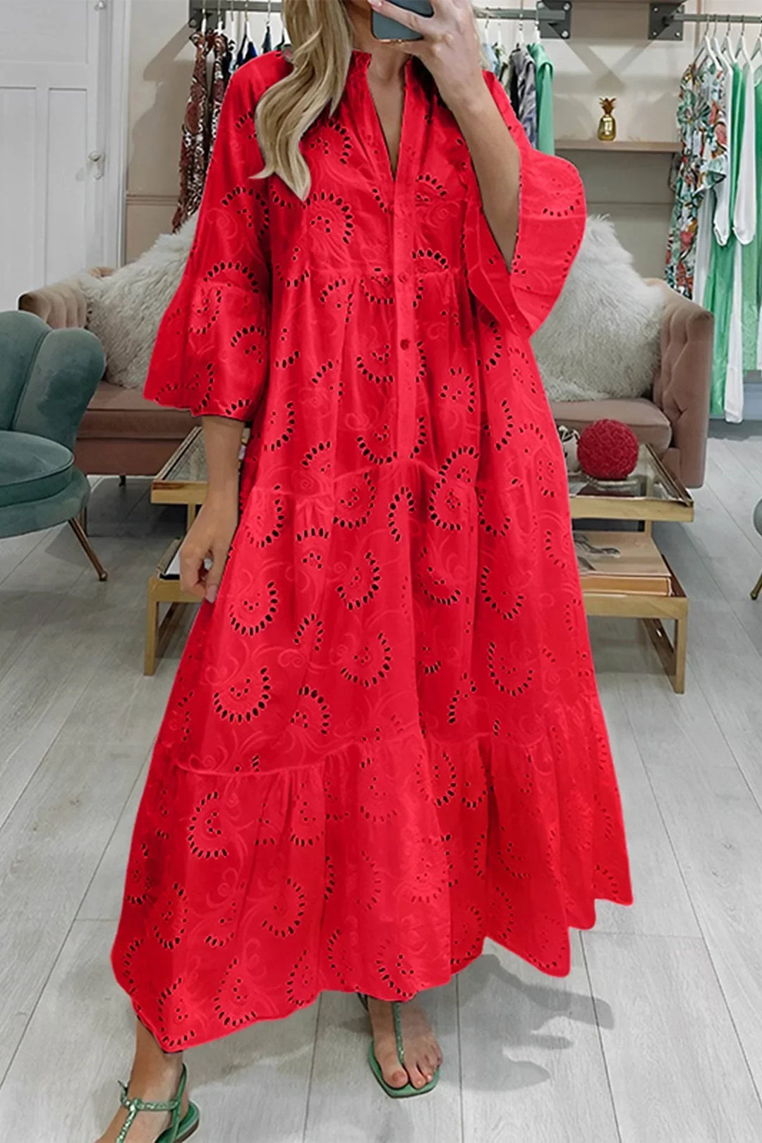 Robe longue en dentelle ajourée, manches 3/4, col en V, parfaite pour l&