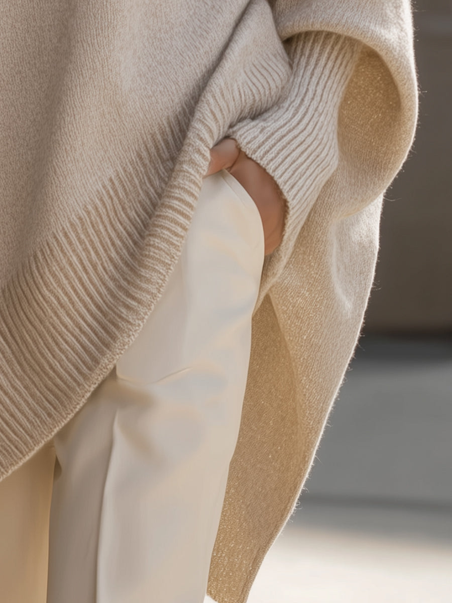 Damen Pullover in asymmetrischer Ponchoform