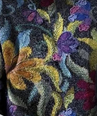 Damen Pullover mit Blumen- und Tiermustern