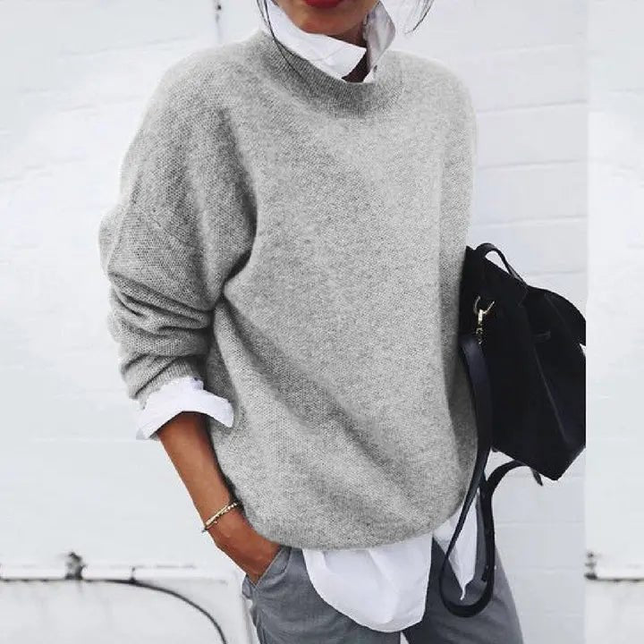 Damen Pullover mit Rundhals für kalte Tage mit klarer Form - Khaki