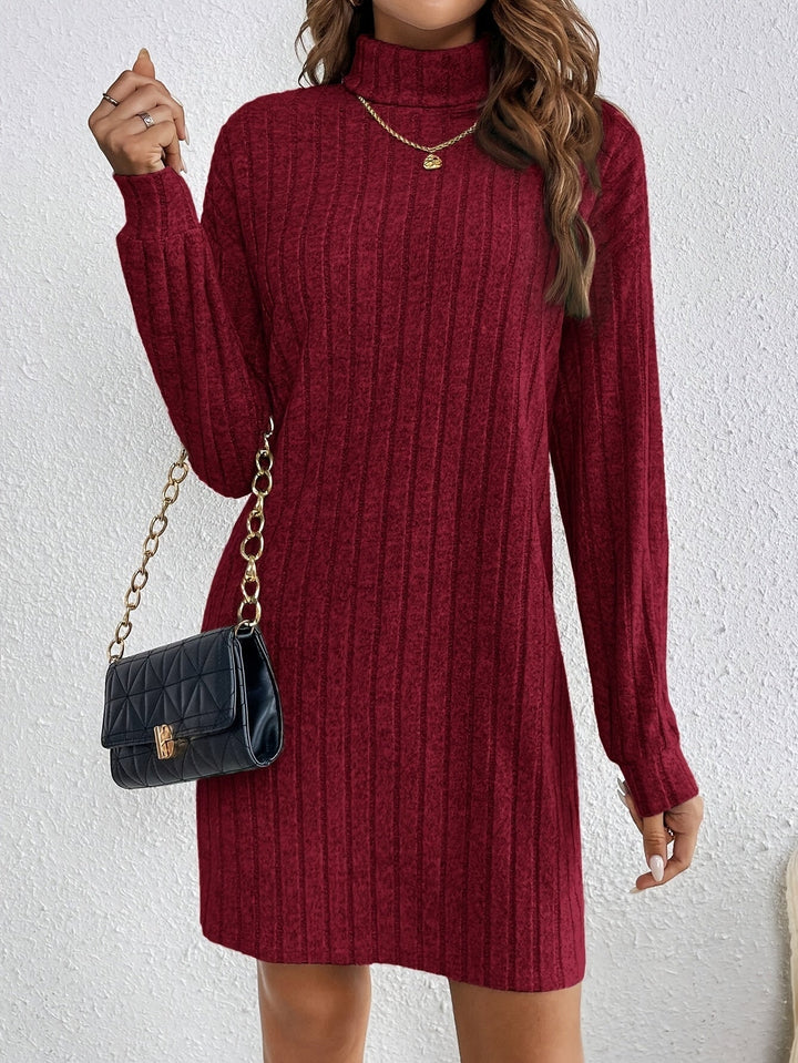 Damen Pulloverkleid mit Längsrippen und Stehkragen