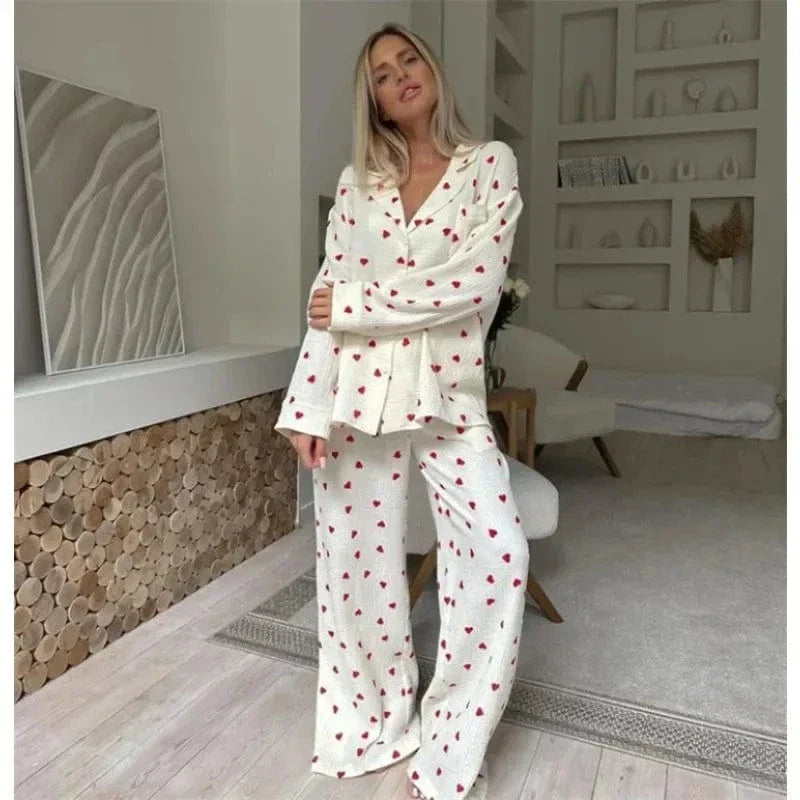 Damen Pyjama mit Herzprint und Hemdkragen