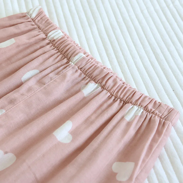 Damen Pyjama mit Herzprint und Kontrastpaspel