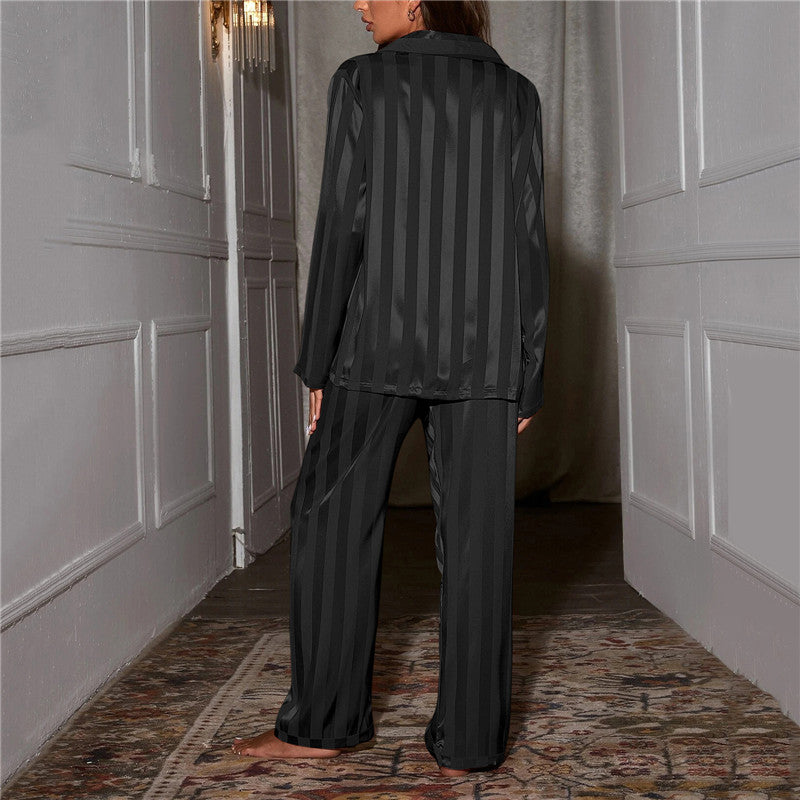Damen Pyjama mit Streifen und langem Knopfhemd