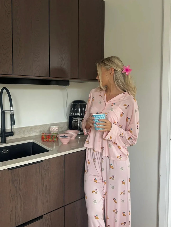 Damen Pyjama mit verspieltem Frühstücksmuster