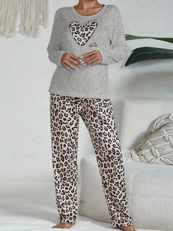Damen Schlafanzug mit Leopardenhose und Herzmotiv