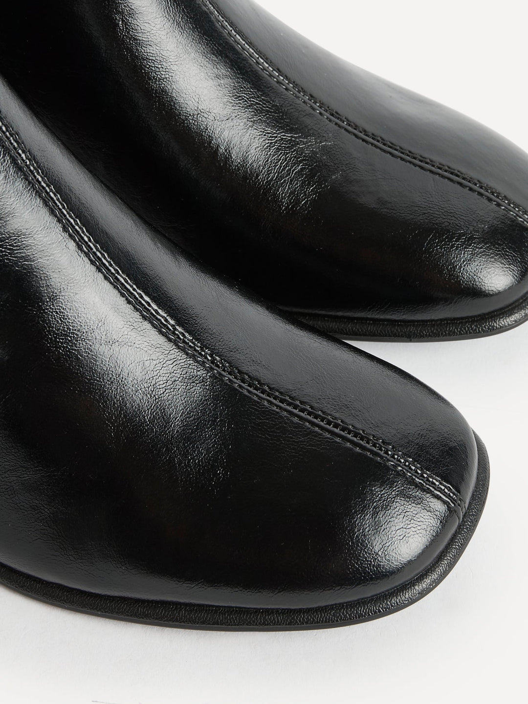 Damen schwarze Stiefeletten mit 6 cm Blockabsatz