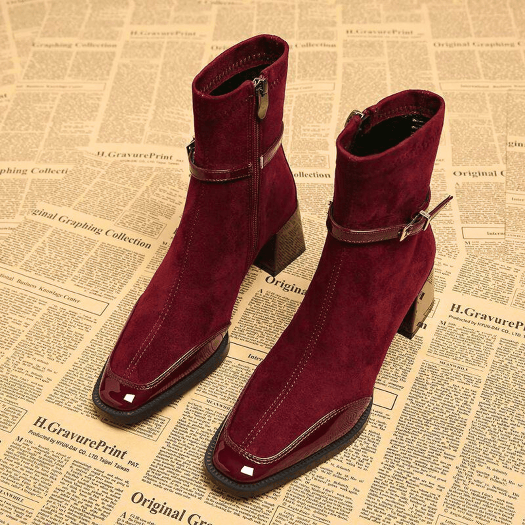 Damen Stiefeletten mit Absatz und glänzenden Details