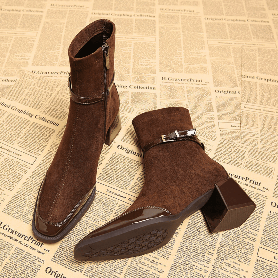 Damen Stiefeletten mit Absatz und glänzenden Details