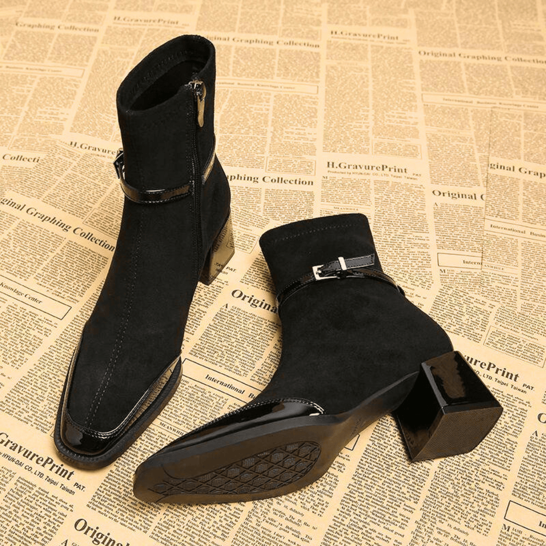 Damen Stiefeletten mit Absatz und glänzenden Details