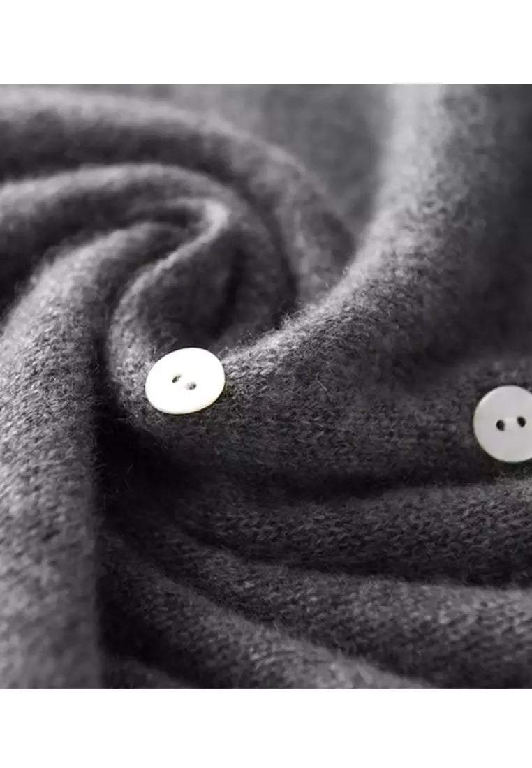 Damen Strickjacke mit schräger Knopfleiste