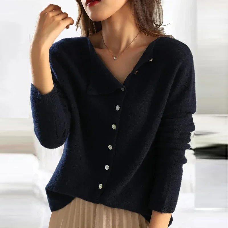 Damen Strickjacke mit schräger Knopfleiste