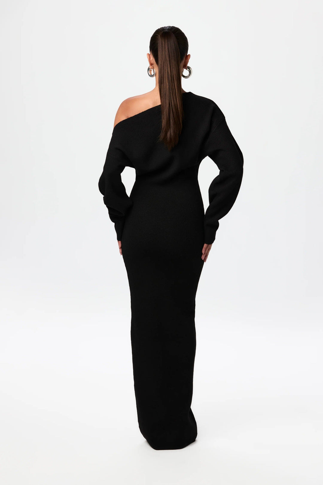 Damen Strickkleid mit asymmetrischem Ausschnitt