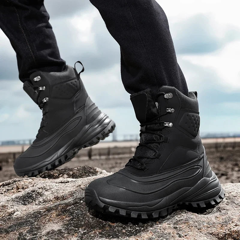 Herren Schneestiefel mit Plüschfutter und Schnürung