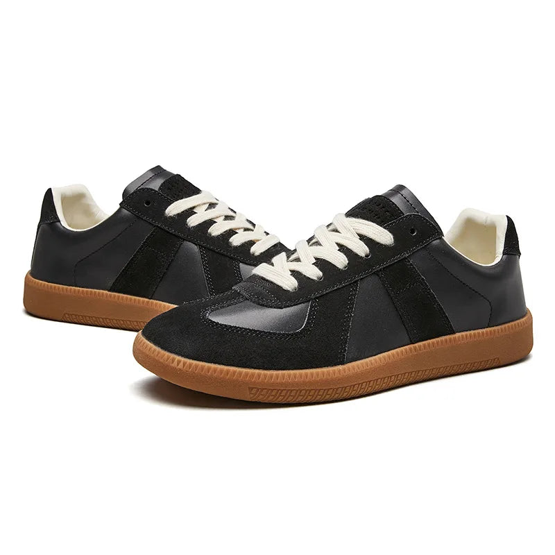 Herren Sneaker mit rutschfester Sohle für Alltag und Freizeit - Braun