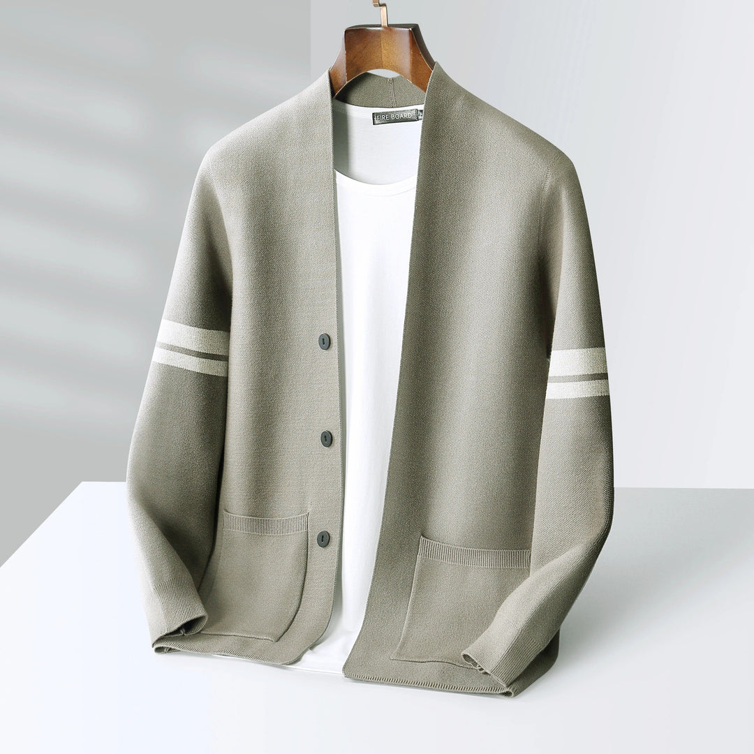 Herren Strickjacke mit Ärmelstreifen und Taschen
