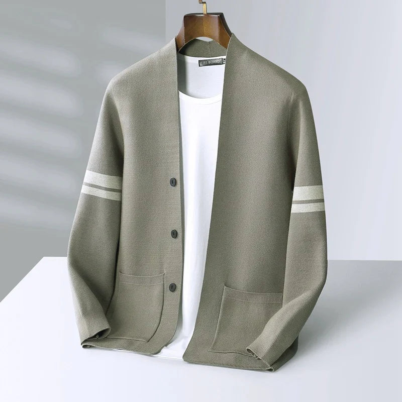 Herren Strickjacke mit Ärmelstreifen und Taschen