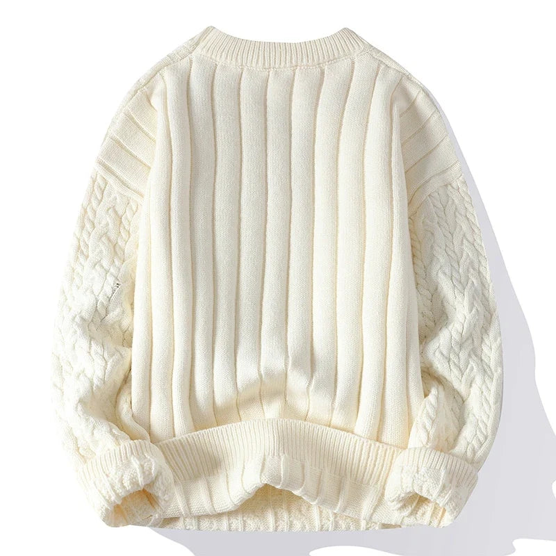 Herren Strickpullover mit Zopfmuster und Rundhalsausschnitt
